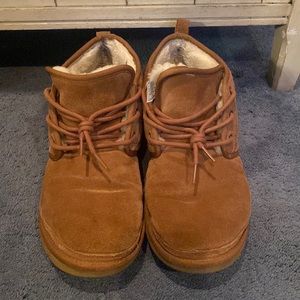 Mens Neumel UGGS.  Size 11